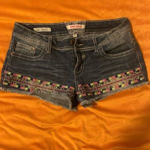 Hot Kiss denim shorts with detailed stitching